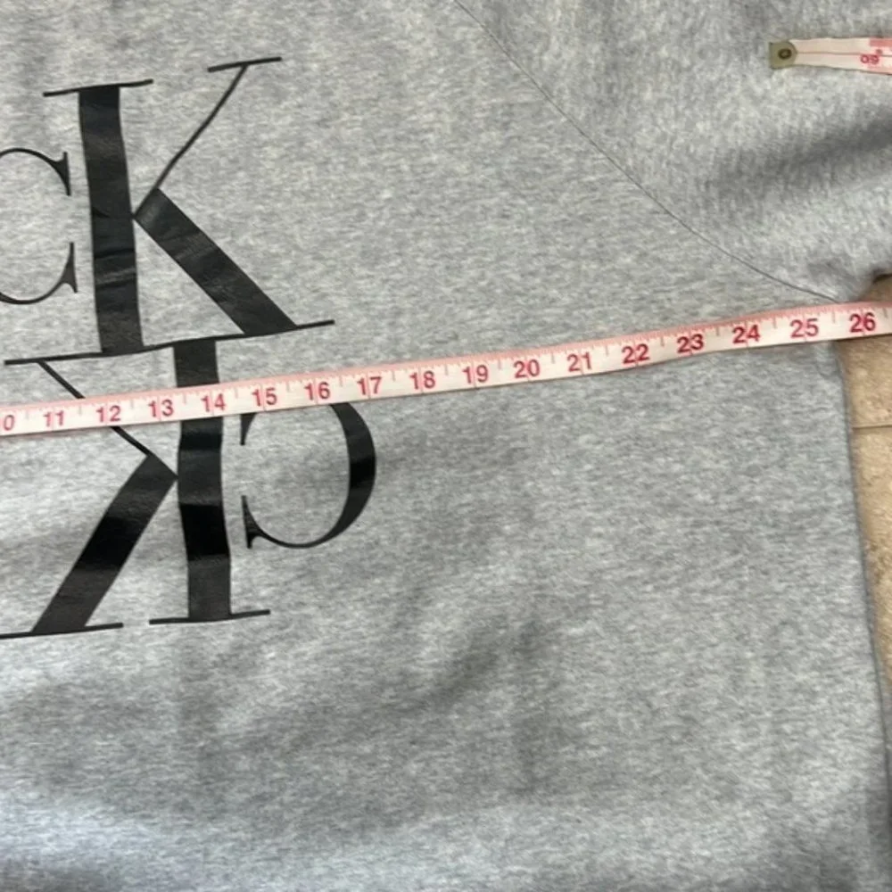 Calvin Klein Gray Crewneck Logo Sweatshirt Size 1X - Picture 7 of 9